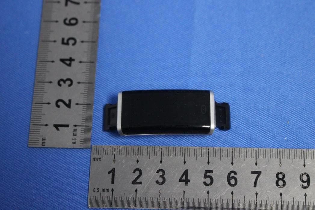 Smart Bracelet - FCC ID 2AHFT596 - Shenzhen DO Intelligent Technology Co., Ltd. (2)