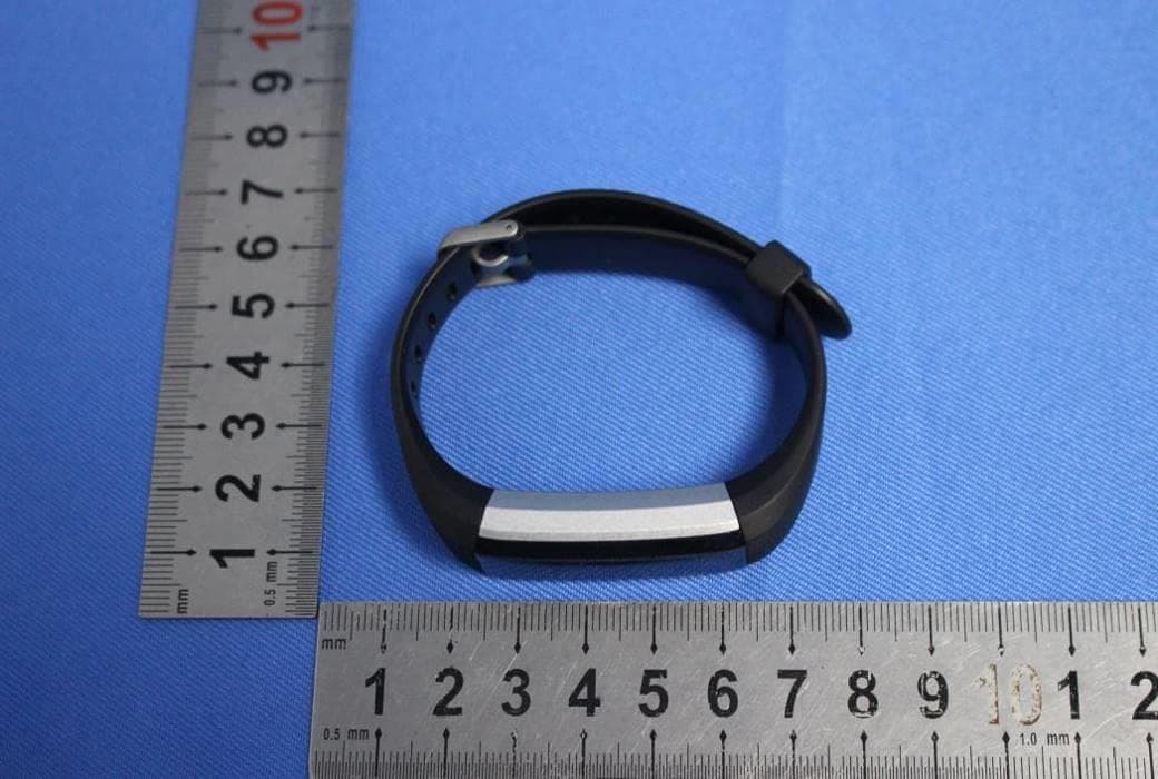 Smart Bracelet - FCC ID 2AHFT704 - Shenzhen DO Intelligent Technology Co., Ltd. (2)