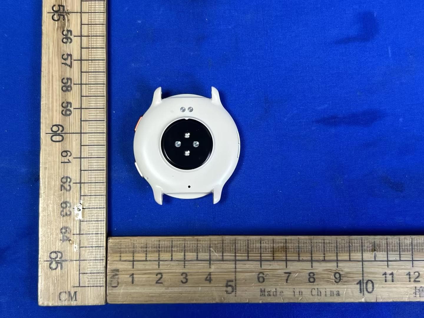 Smart Watch - FCC ID 2AHFT888 - Shenzhen DO Intelligent Technology Co., Ltd. (2)