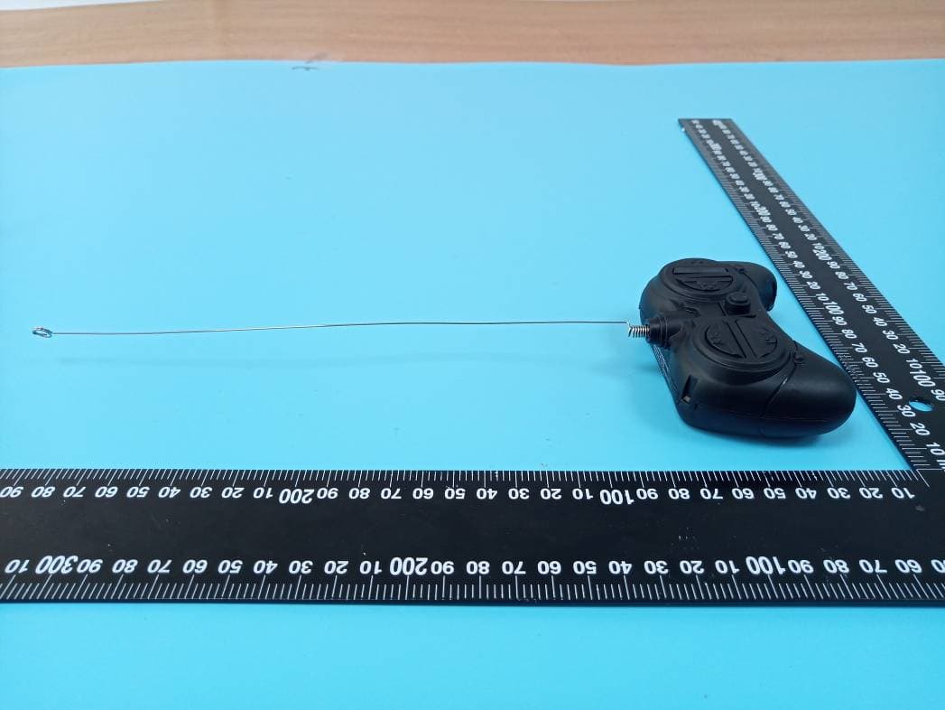 RC Speedboat (49 MHz Remote Controller) - FCC ID 2AHGJJMSDB2114-49-1 - JM Manufacturing (HK) Ltd. (2)