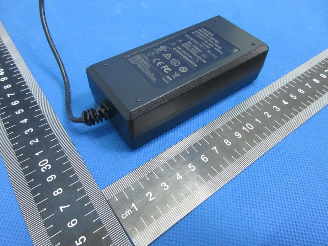 Dobot Magician Lite - FCC ID 2AHI4-MGL-4R002 - Shenzhen Yuejiang Technology Co., Ltd