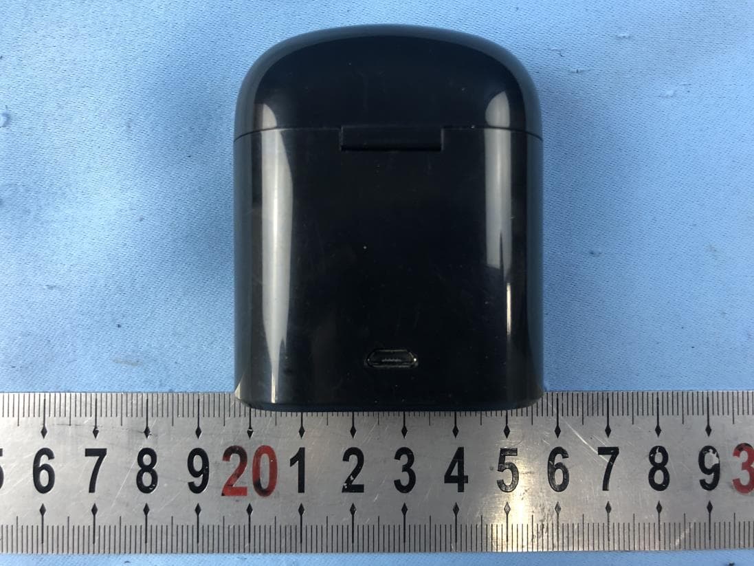 TRUE WIRE-FREE EARBUDS - FCC ID 2AHI6IAEBT209 - Shenzhen Ruijiahua Technology CO.,LTD (3)