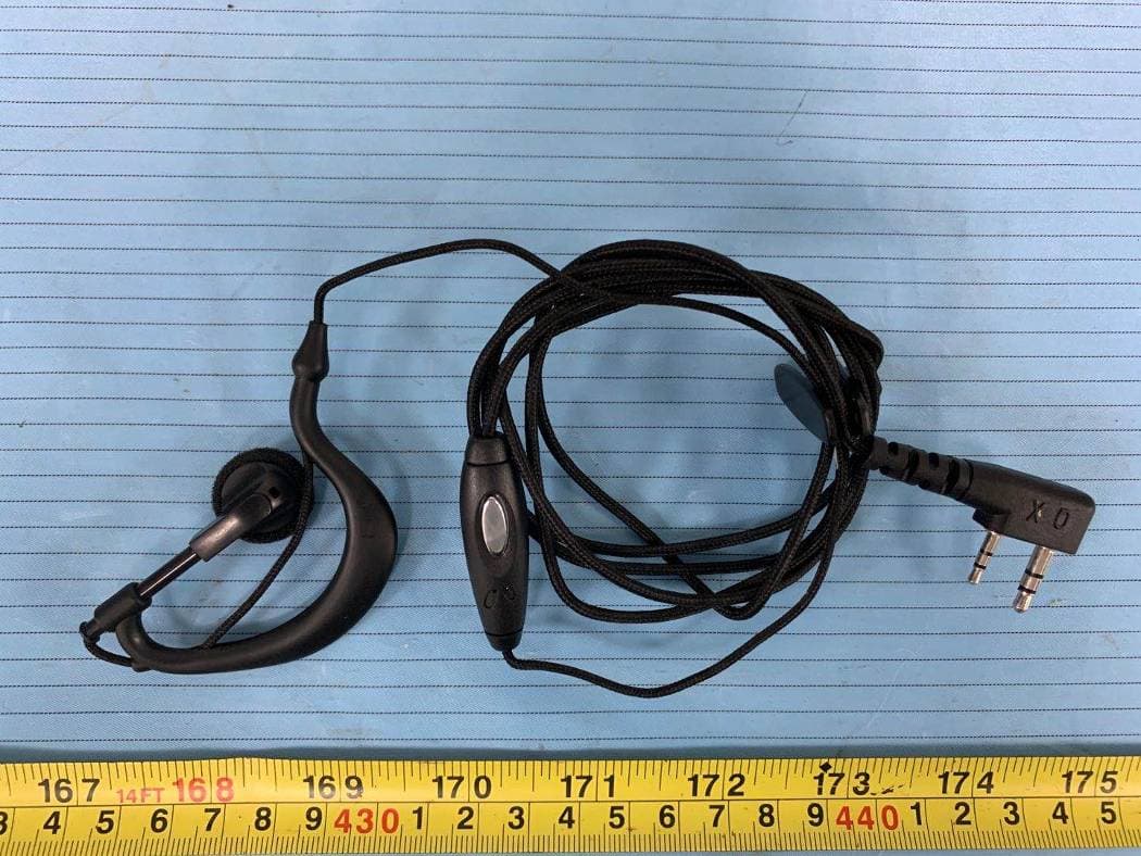 Walkie Talkie Two-way Radio - FCC ID 2AHJMMUAEJJ - Altis Technology (Hong Kong) Ltd.