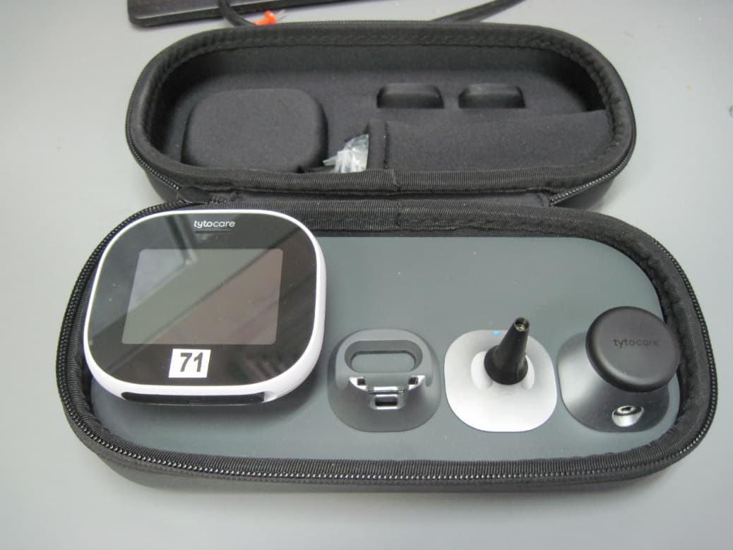 Tyto Device G2 with Tyto Exam Camera, Tyto Stethoscope, Tyto Otoscope, Tyto Thermometer - FCC ID 2AHKN-5G2 - Tyto Care Ltd.