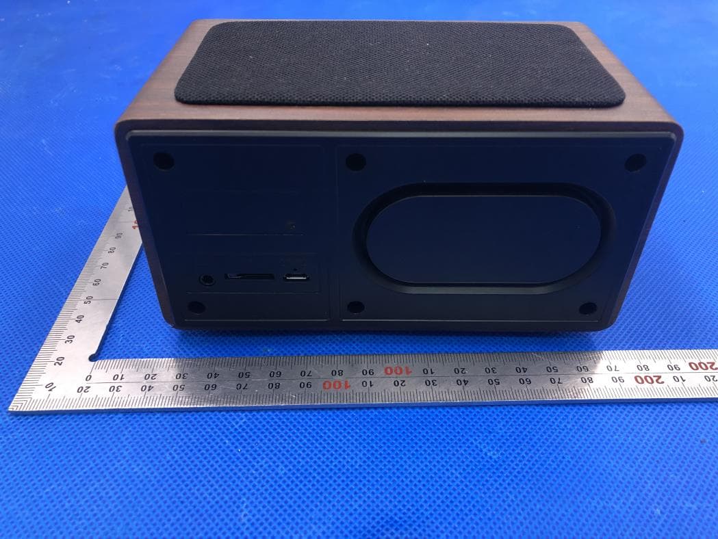 Bluetooth CLOCK Speaker - FCC ID 2AHLIB23W - Shenzhen Ihold Technology Co., Ltd (4)
