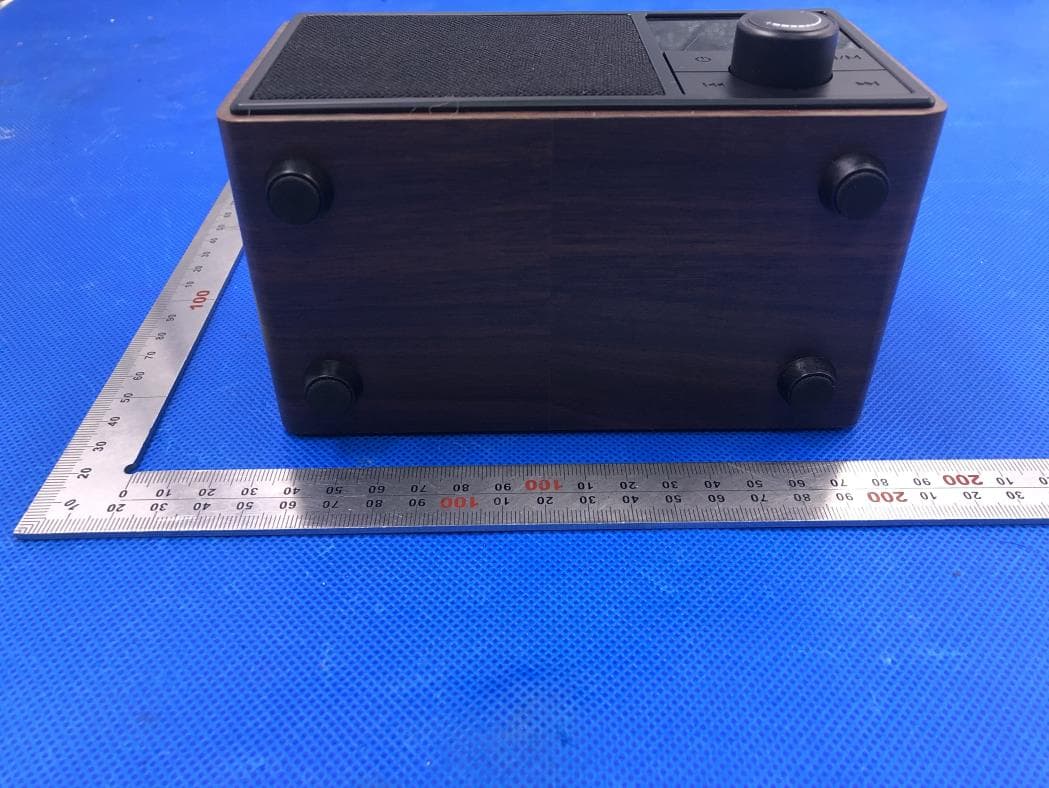 Bluetooth CLOCK Speaker - FCC ID 2AHLIB23W - Shenzhen Ihold Technology Co., Ltd (3)