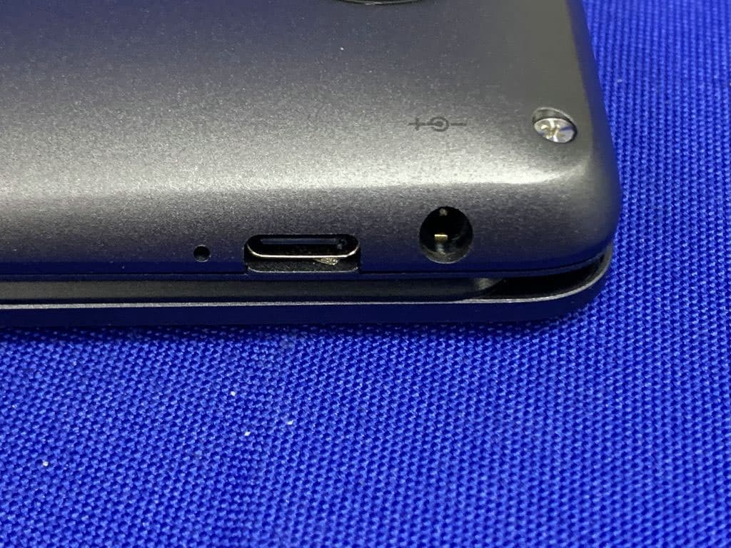 Portable PC - FCC ID 2AHLZ-COREBOOKPRO - CHUWI TECHNOLOGY (ShenZhen) CO., LIMITED (2)