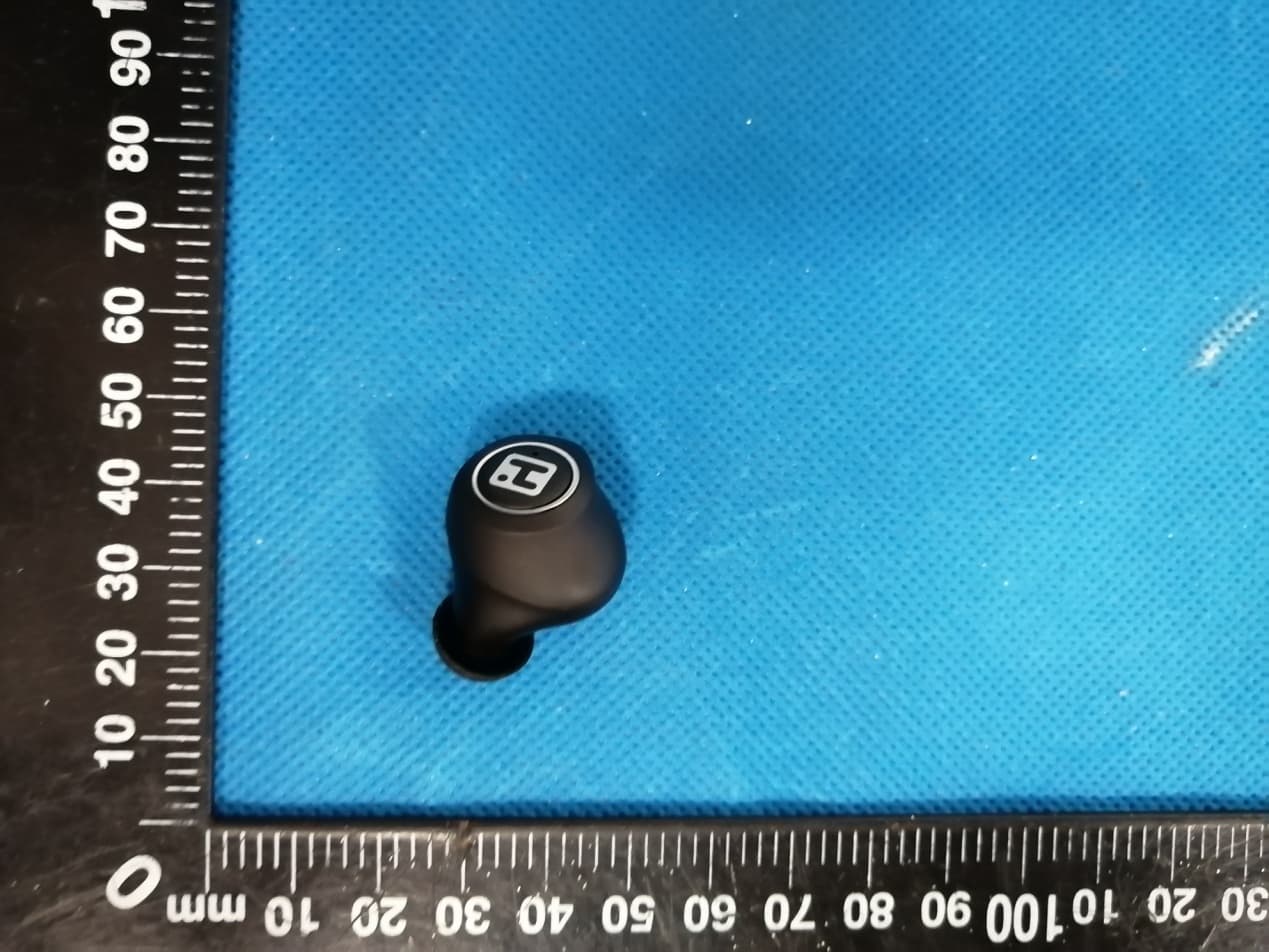TWS EARBUDS - FCC ID 2AHN6-AUBE203 - Bytech NY Inc. (4)