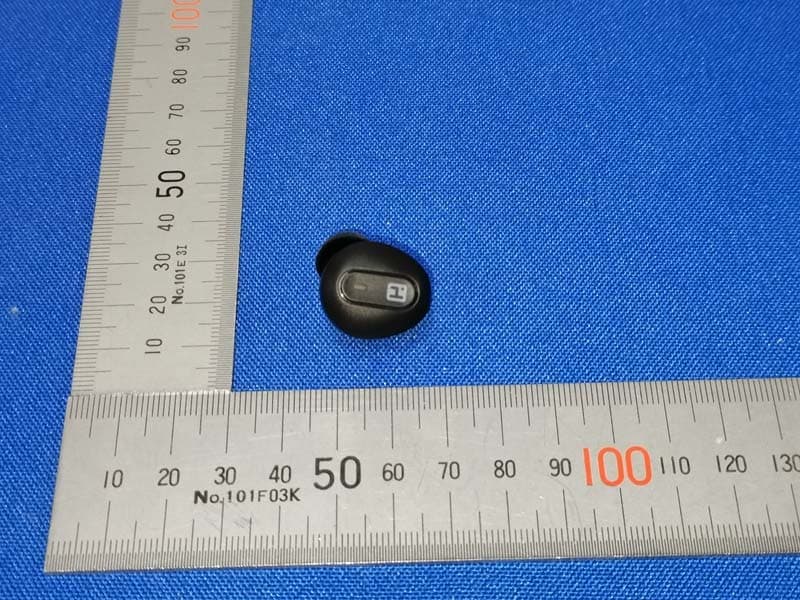 TWS Earbuds BLK XT-27 - FCC ID 2AHN6-AUBE212 - Bytech NY Inc.