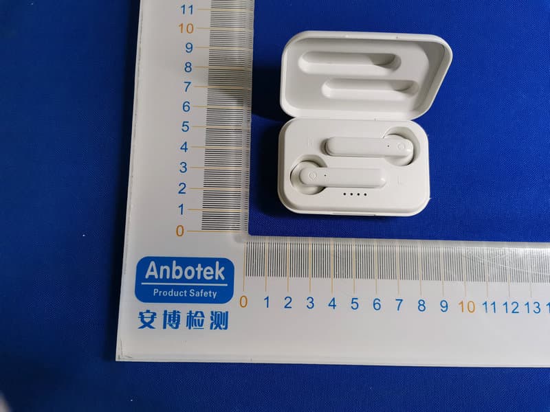 TWS Touch Earbuds - FCC ID 2AHN6-AUBE302 - Bytech NY Inc. (2)