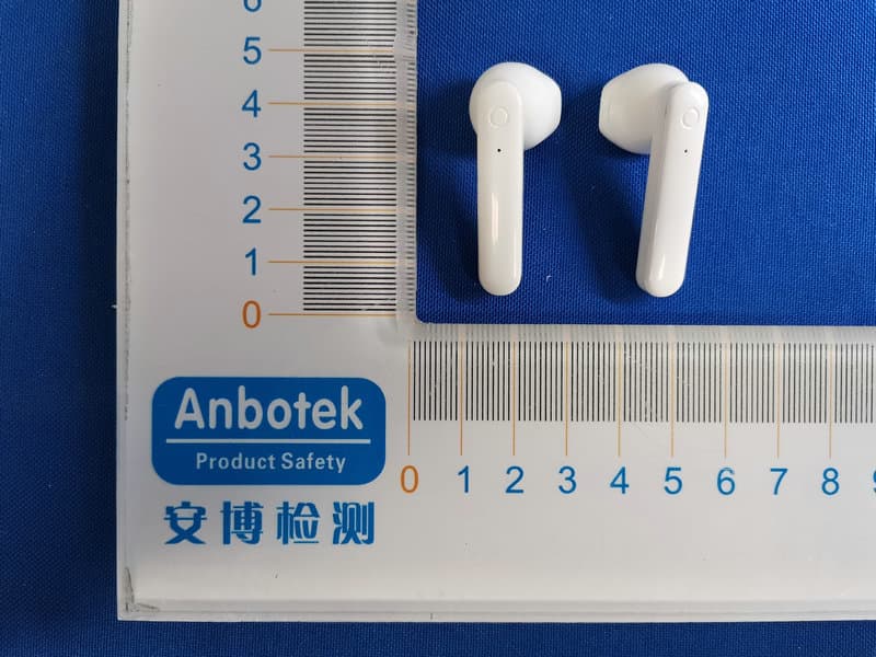 TWS Touch Earbuds - FCC ID 2AHN6-AUBE302 - Bytech NY Inc.