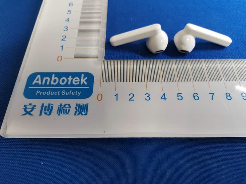 TWS Touch Earbuds - FCC ID 2AHN6-AUBE302 - Bytech NY Inc. (5)