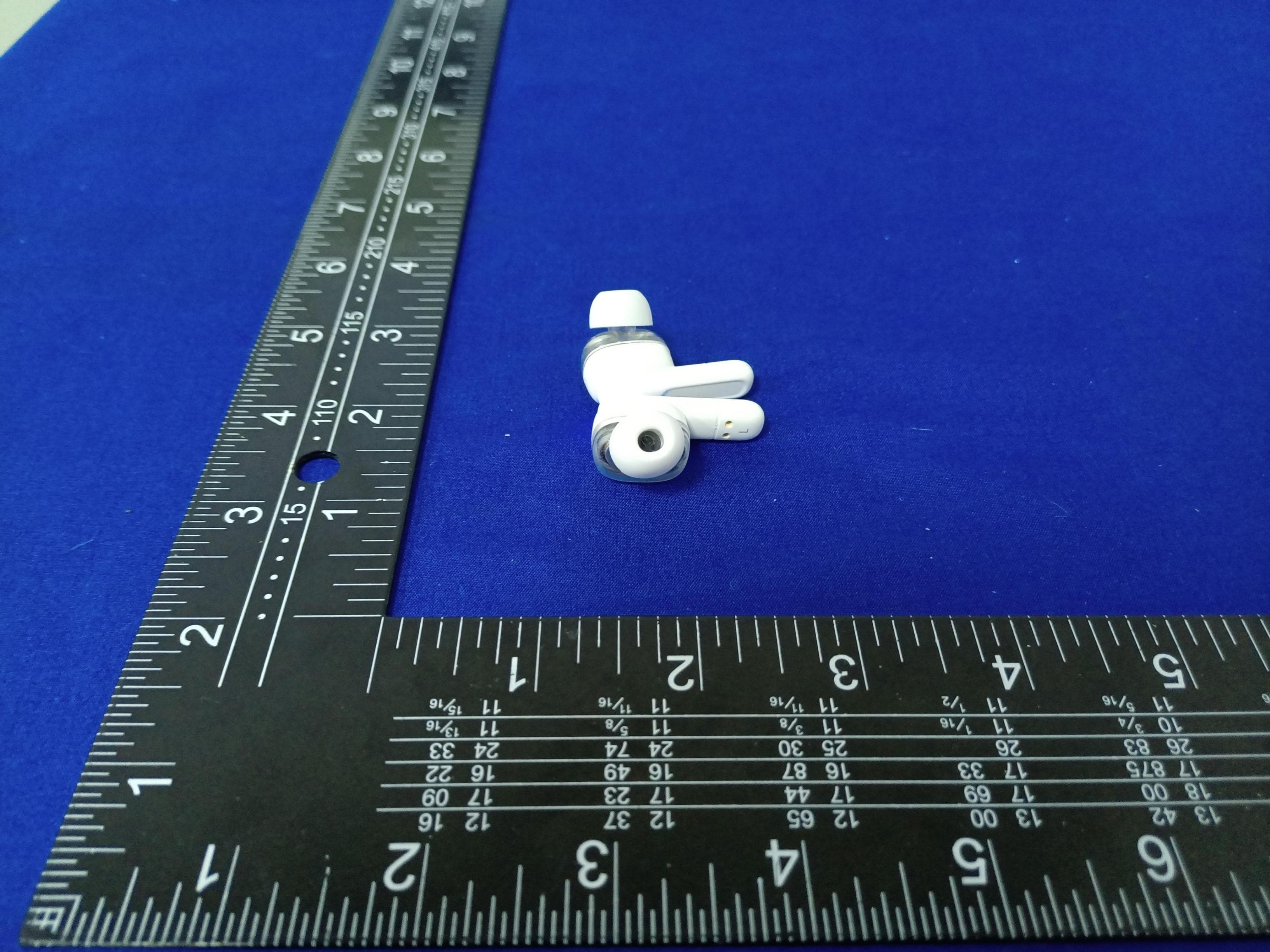 TWS Earbud w/ Dual Driver - FCC ID 2AHN6-AUBE321 - Bytech NY Inc. (2)