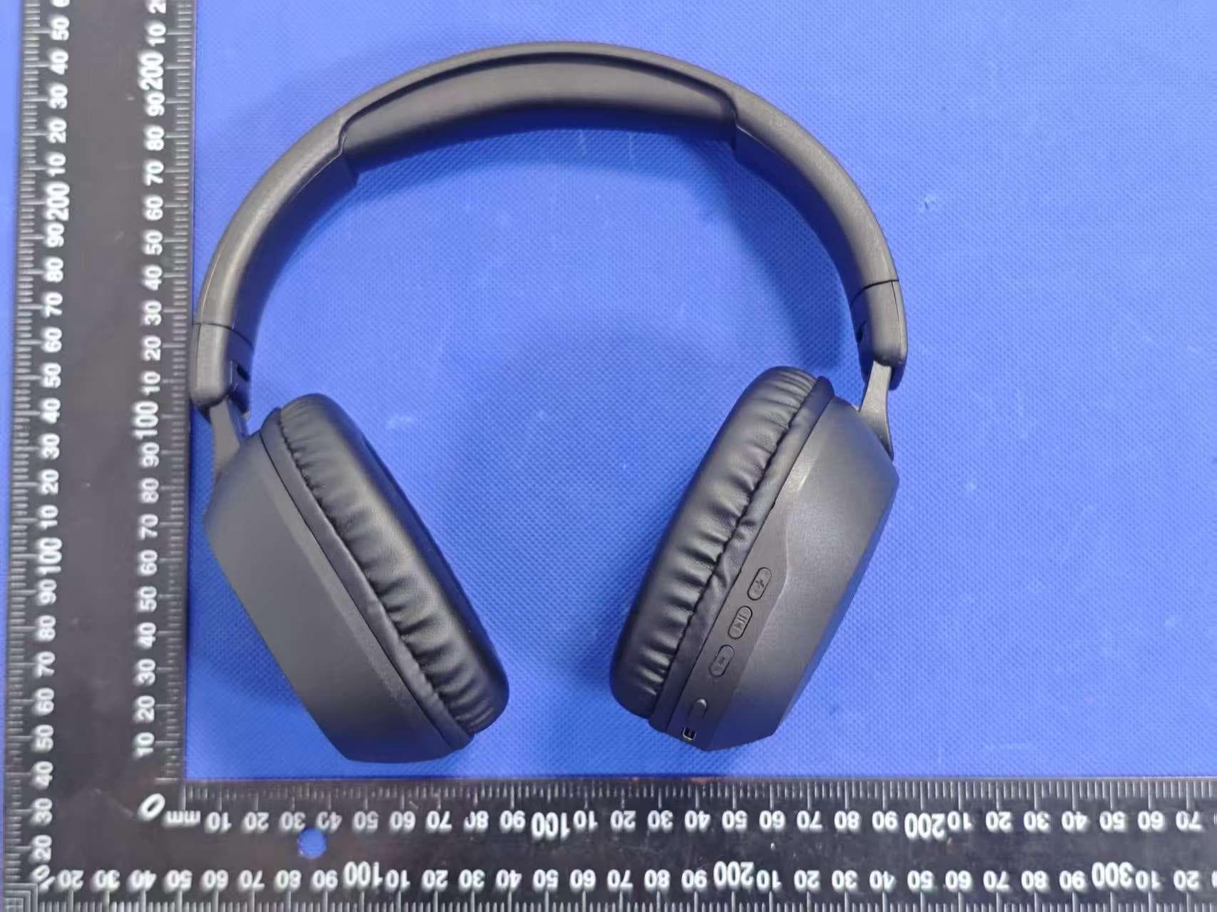 Wireless headsets - FCC ID 2AHN6-AUBO108 - Bytech NY Inc. (2)