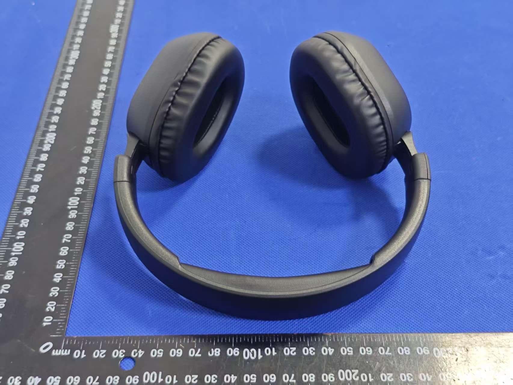 Wireless headsets - FCC ID 2AHN6-AUBO108 - Bytech NY Inc. (3)