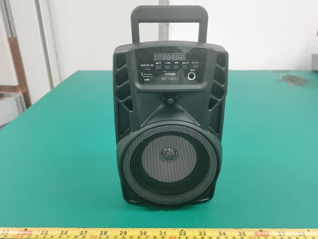 BLTH Karaoke Speaker with Mic - FCC ID 2AHN6-AUBS173 - Bytech NY Inc. (2)