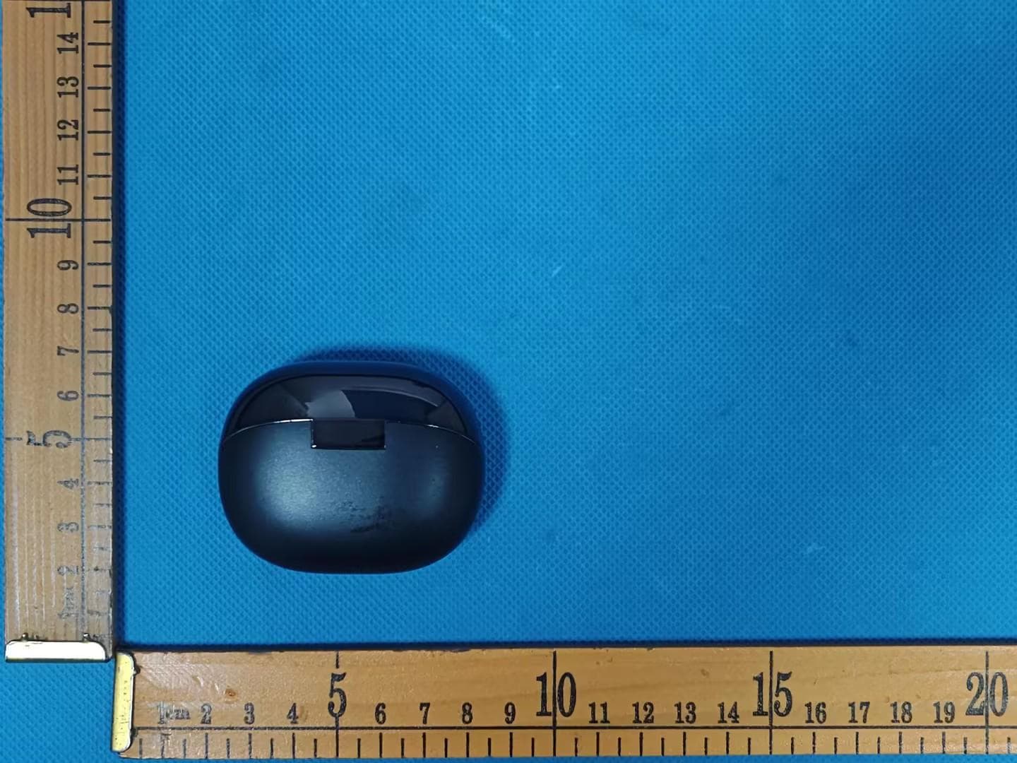 WIRELESS EARBUDS - FCC ID 2AHN6-BCBE147 - Bytech NY Inc.