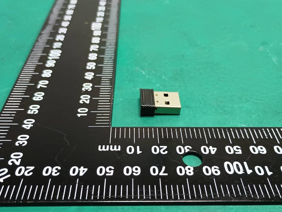 2.4G Wireless Vin Keypad-dongle - FCC ID 2AHN6-DE3 - Bytech NY Inc. (4)