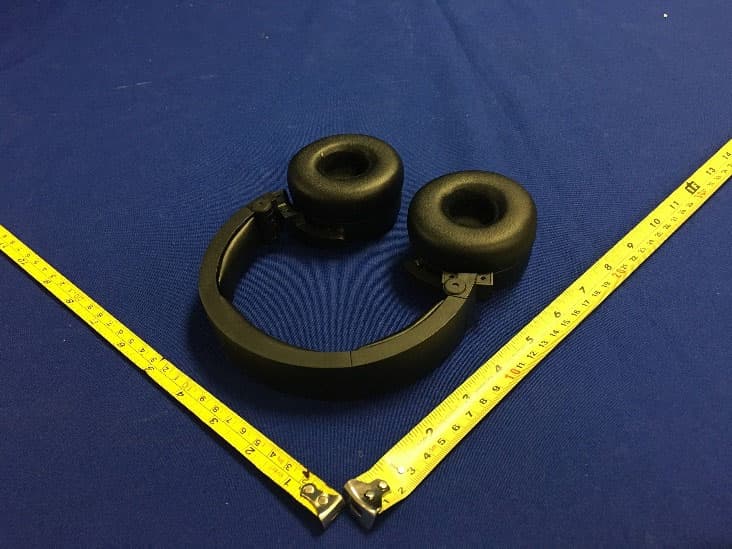 Automotive Bluetooth Headphone - FCC ID 2AHPN-BE2850 - Harman International Industries, Inc. (2)