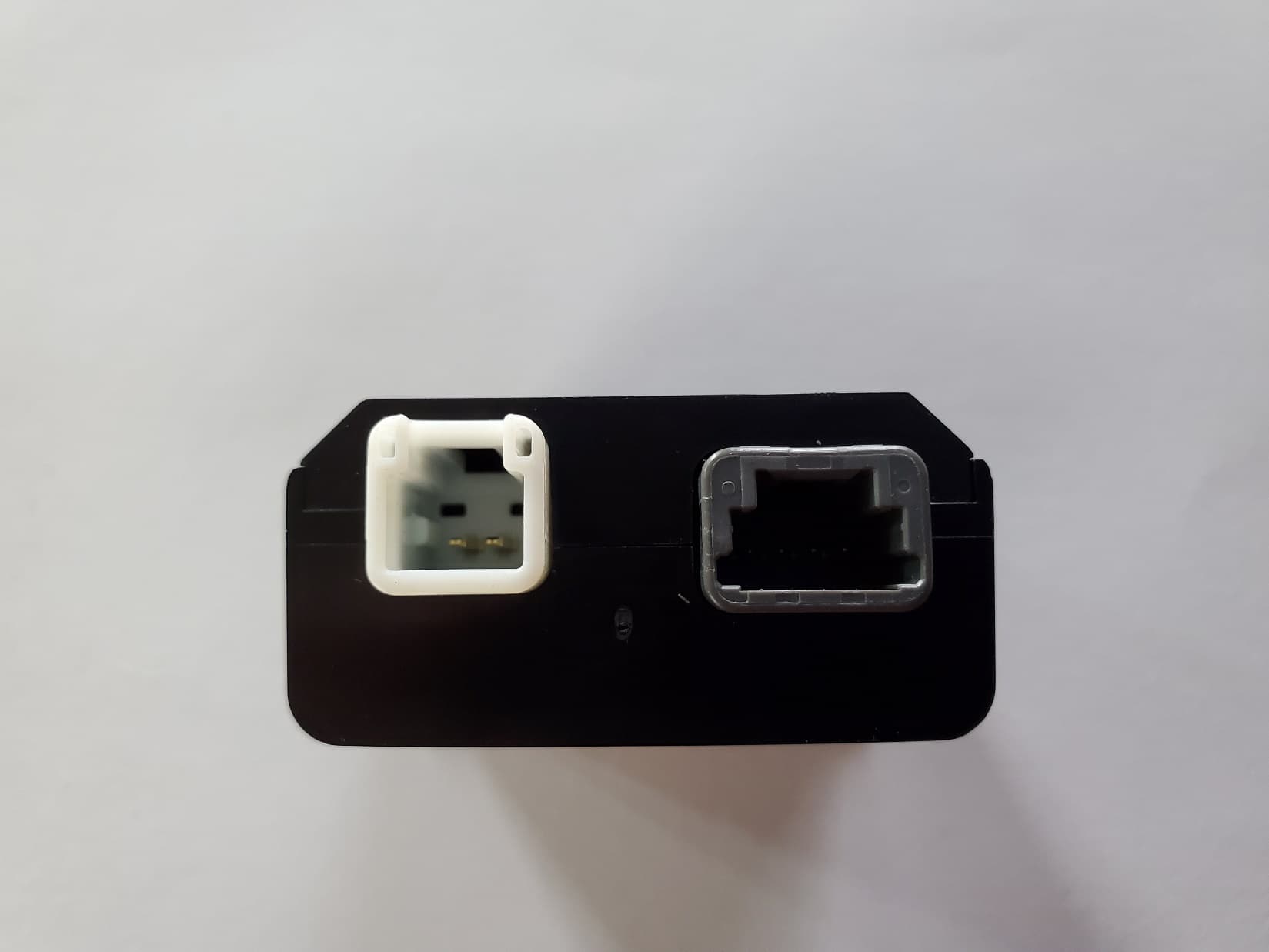 Automotive Bluetooth radio transmitter - FCC ID 2AHPN-BE2852 - Harman International Industries, Inc. (2)