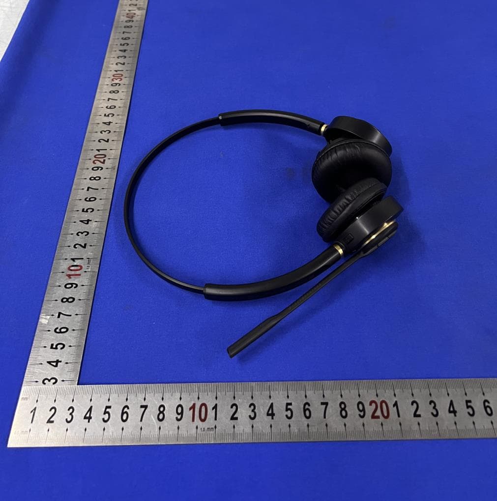 Bluetooth headset - FCC ID 2AHSPINSPIRE16PRO - ADDASOUND DENMARK A/S (3)