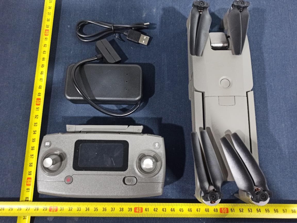 R/C drone - FCC ID 2AHV3KK20 - Guangdong Meijiaxin Innovative Technology Co., Ltd (2)