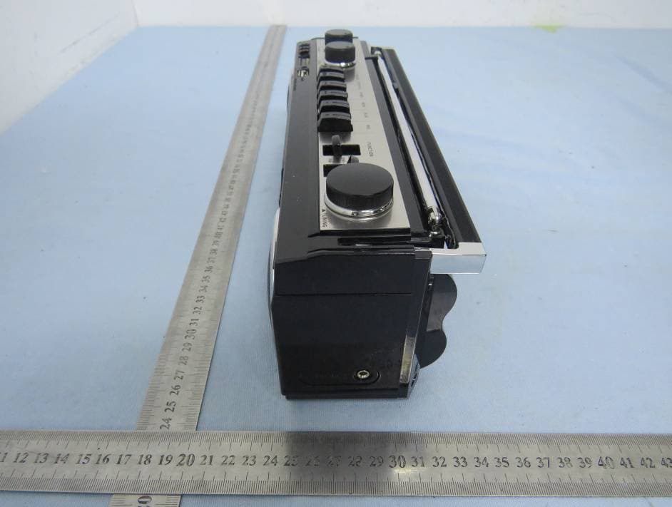 BLUETOOTH CASSETTE RADIO BOOMBOX - FCC ID 2AHW8SRC232BT0 - LEOTEC ELECTRONICS CO.,LTD (2)