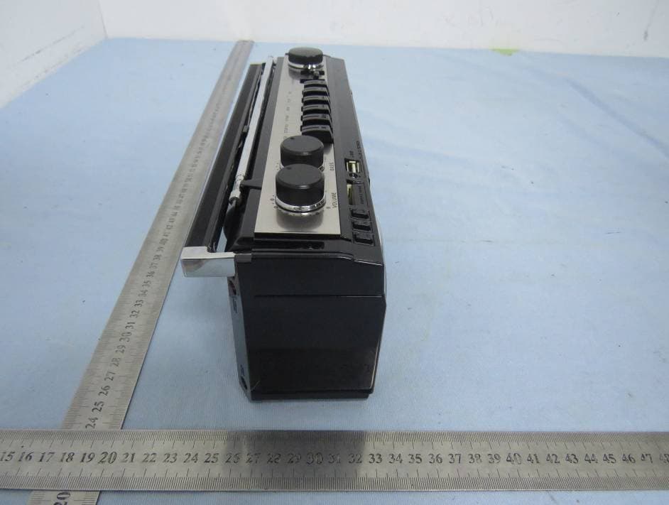 BLUETOOTH CASSETTE RADIO BOOMBOX - FCC ID 2AHW8SRC232BT0 - LEOTEC ELECTRONICS CO.,LTD (3)