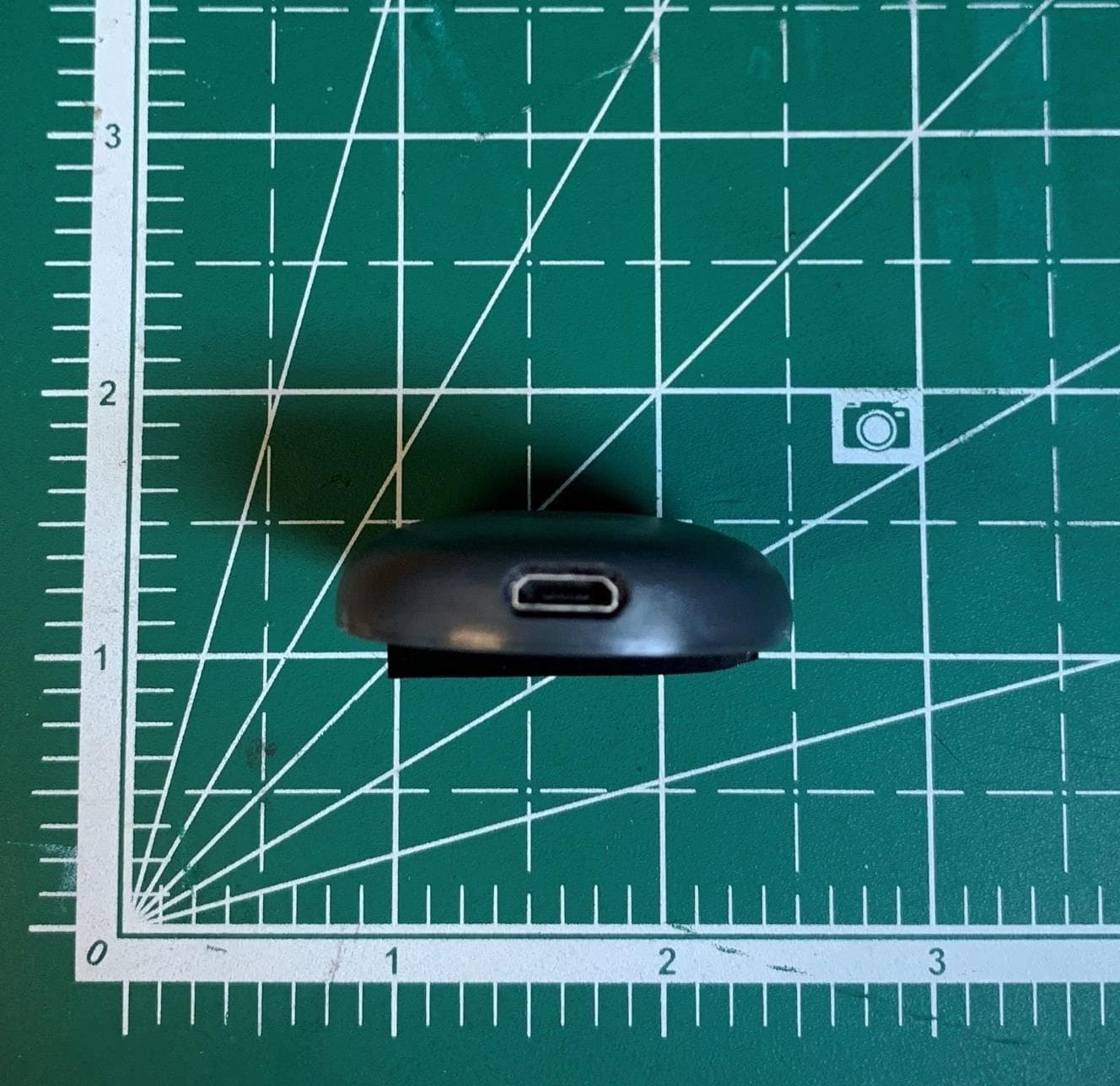 Glucose Smart Transmitter - FCC ID 2AHYA-3402 - Senseonics Incorporated (5)
