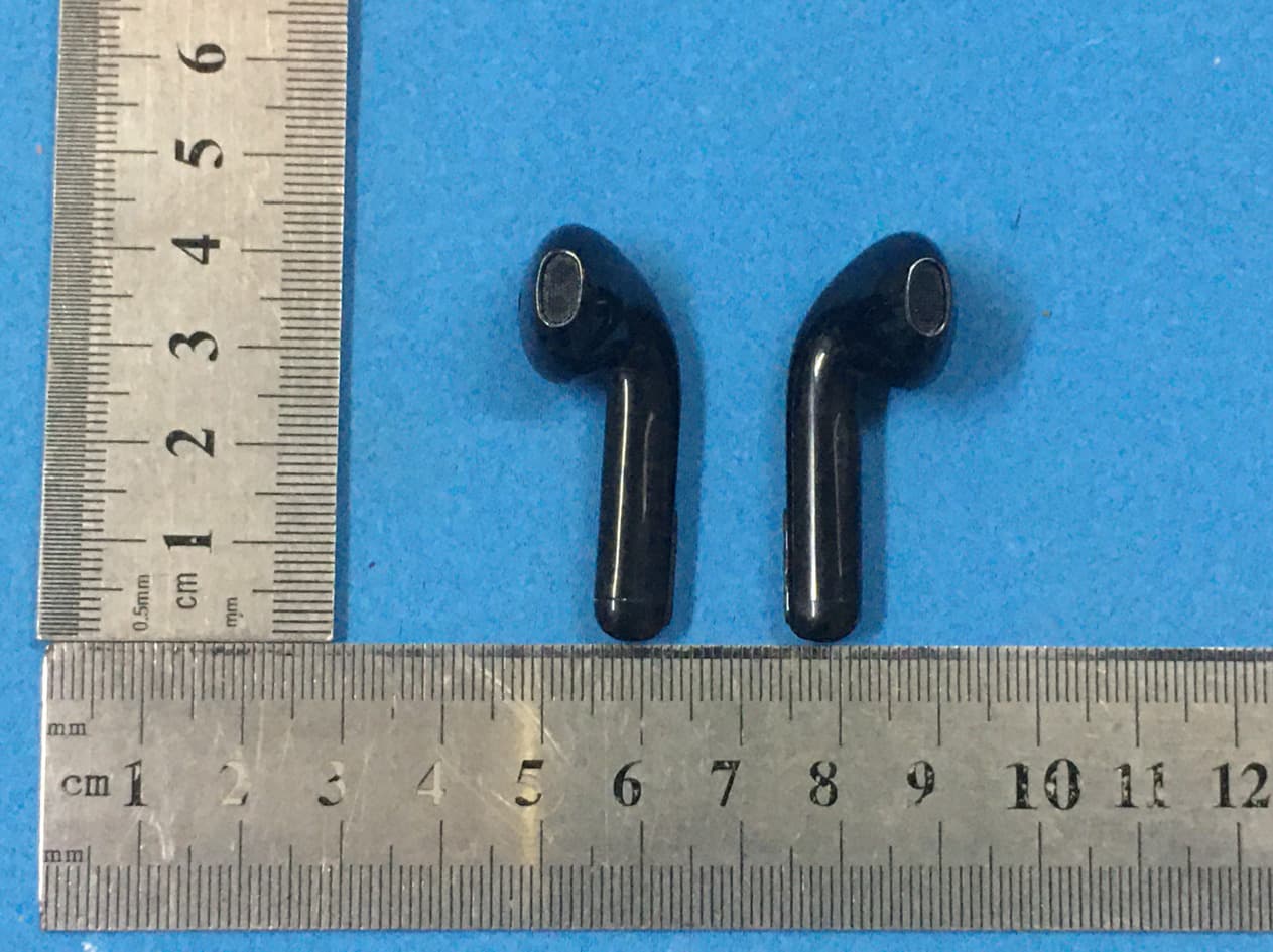 True wireless earbuds - FCC ID 2AHYK-GIECY1005 - SHENZHEN GIEC DIGITAL CO., LTD (5)