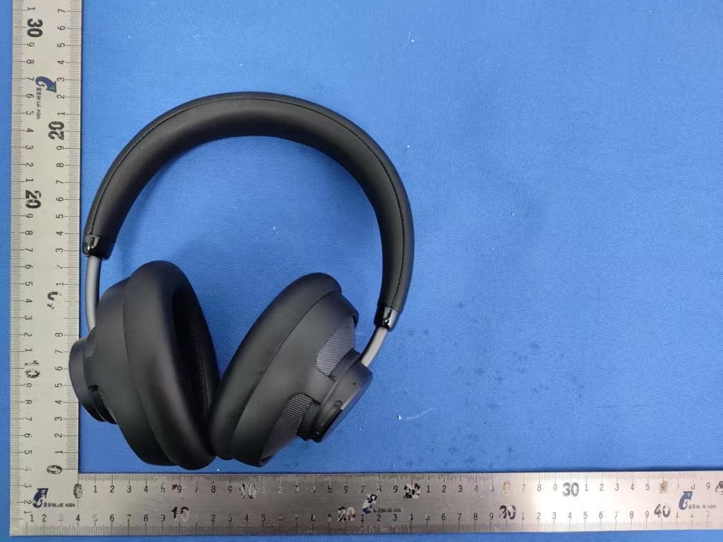 Wireless Headset - FCC ID 2AHYV-JBOHP - PEAG, LLC dba JLab Audio