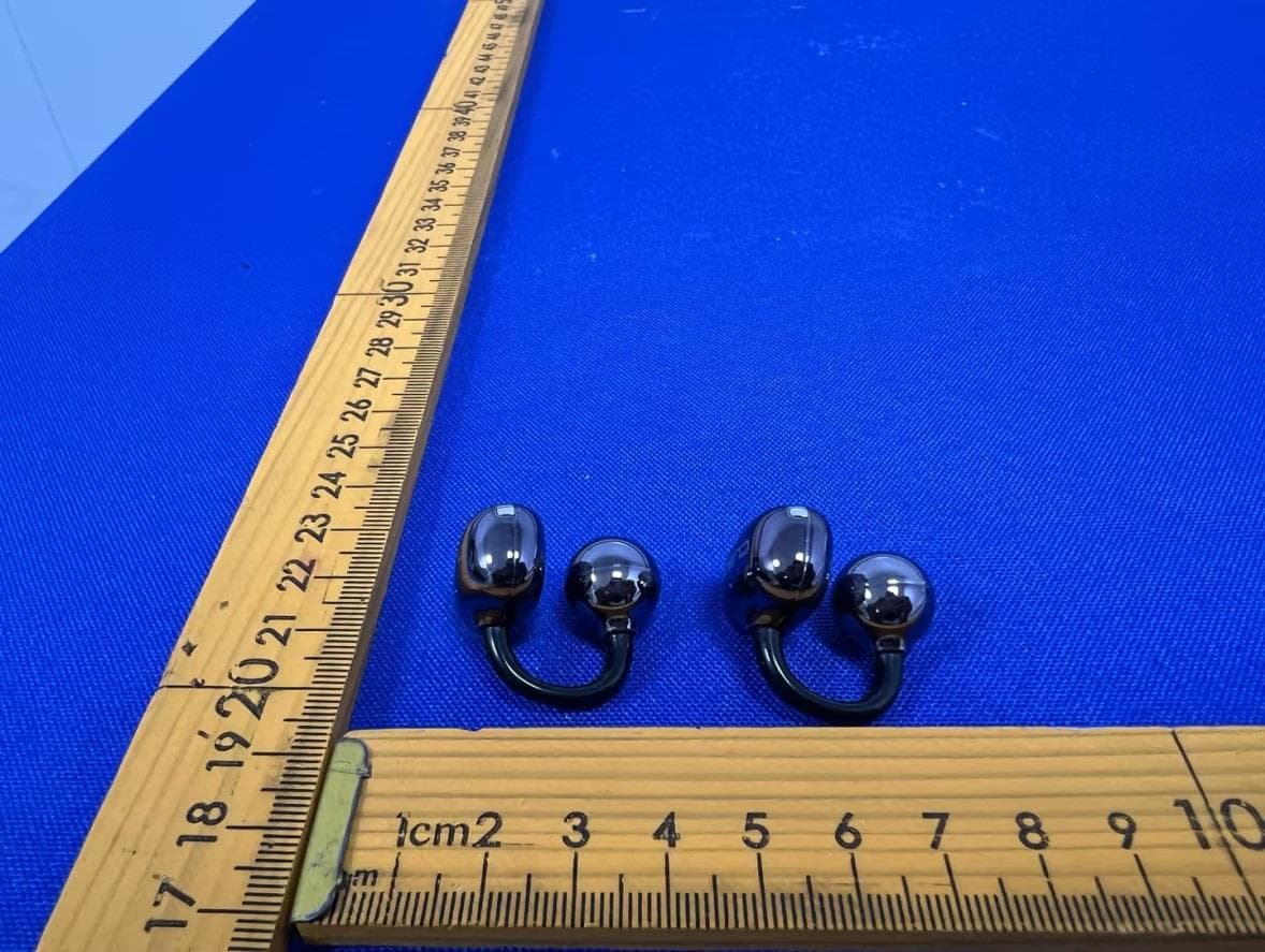 Wireless Earphone - FCC ID 2AHZ5-NEO-A - Shenzhen Huafurui Technology Co., Ltd. (4)