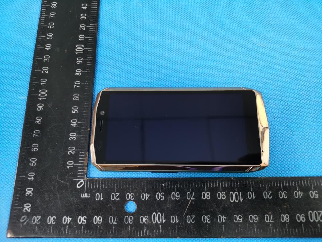 Smartphone - FCC ID 2AHZ5PT - Shenzhen Huafurui Technology Co., Ltd (2)