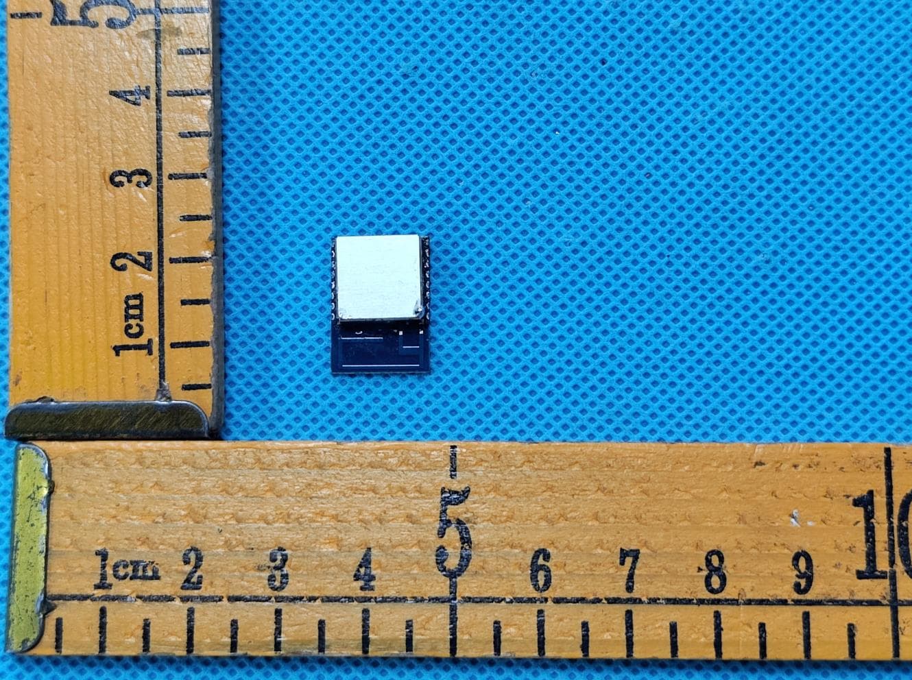 Bluetooth module - FCC ID 2AI4MBT - SHENZHEN HYPERSYNES CO.,LTD