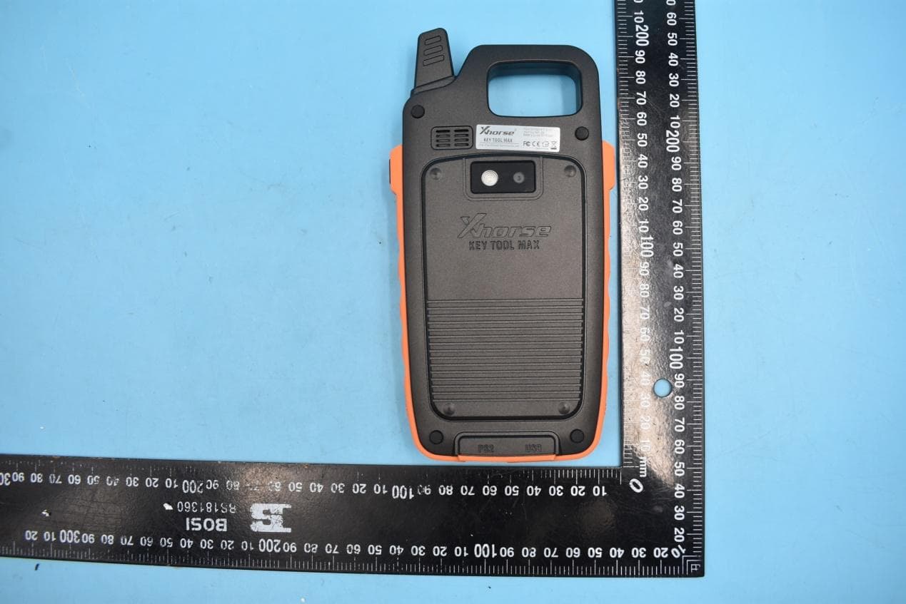 KEY TOOL MAX ( BT, WIFI ) - FCC ID 2AI4T-XDKM00 - Shenzhen Xhorse Electronics Co., Ltd.