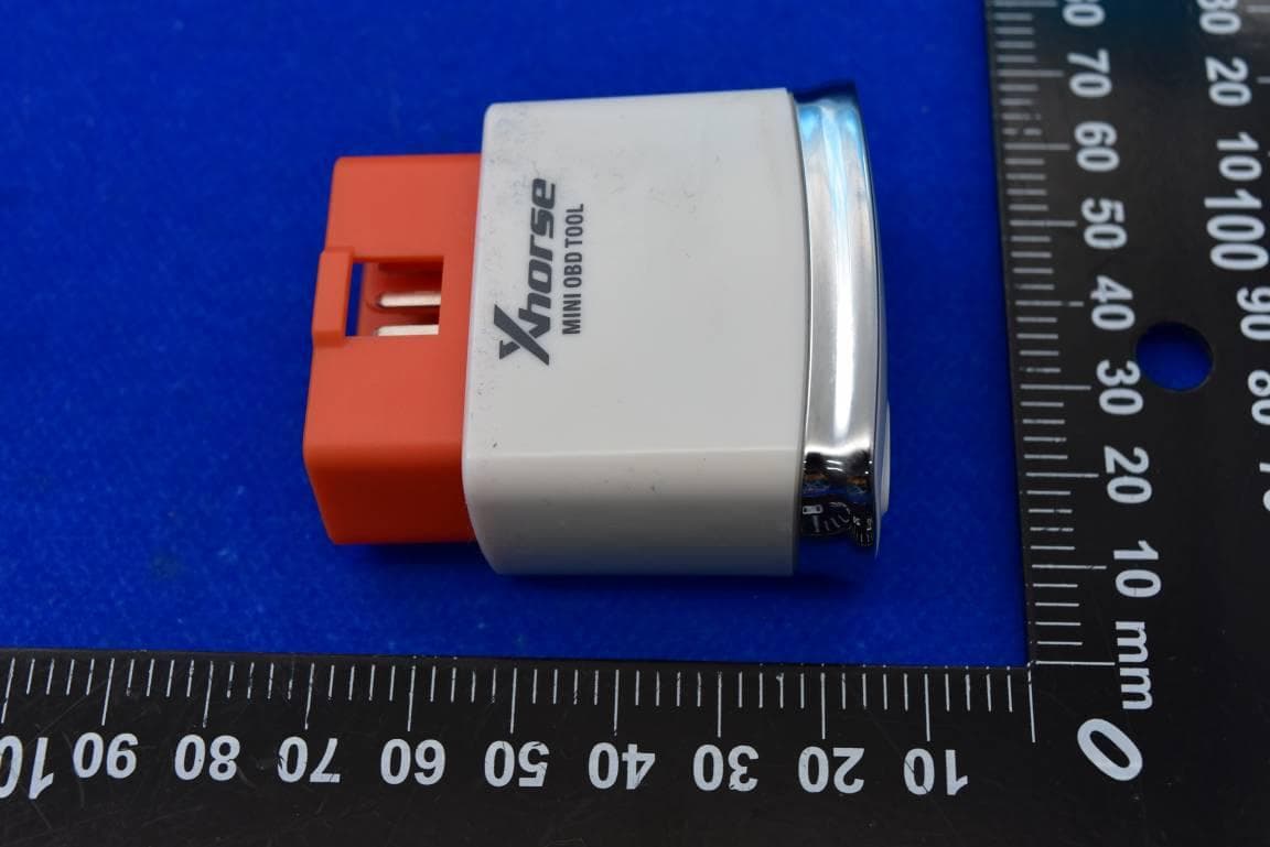 MINI OBD TOOL with Bluetooth and WIFI - FCC ID 2AI4T-XDMOT - Shenzhen Xhorse Electronics Co., Ltd. (2)