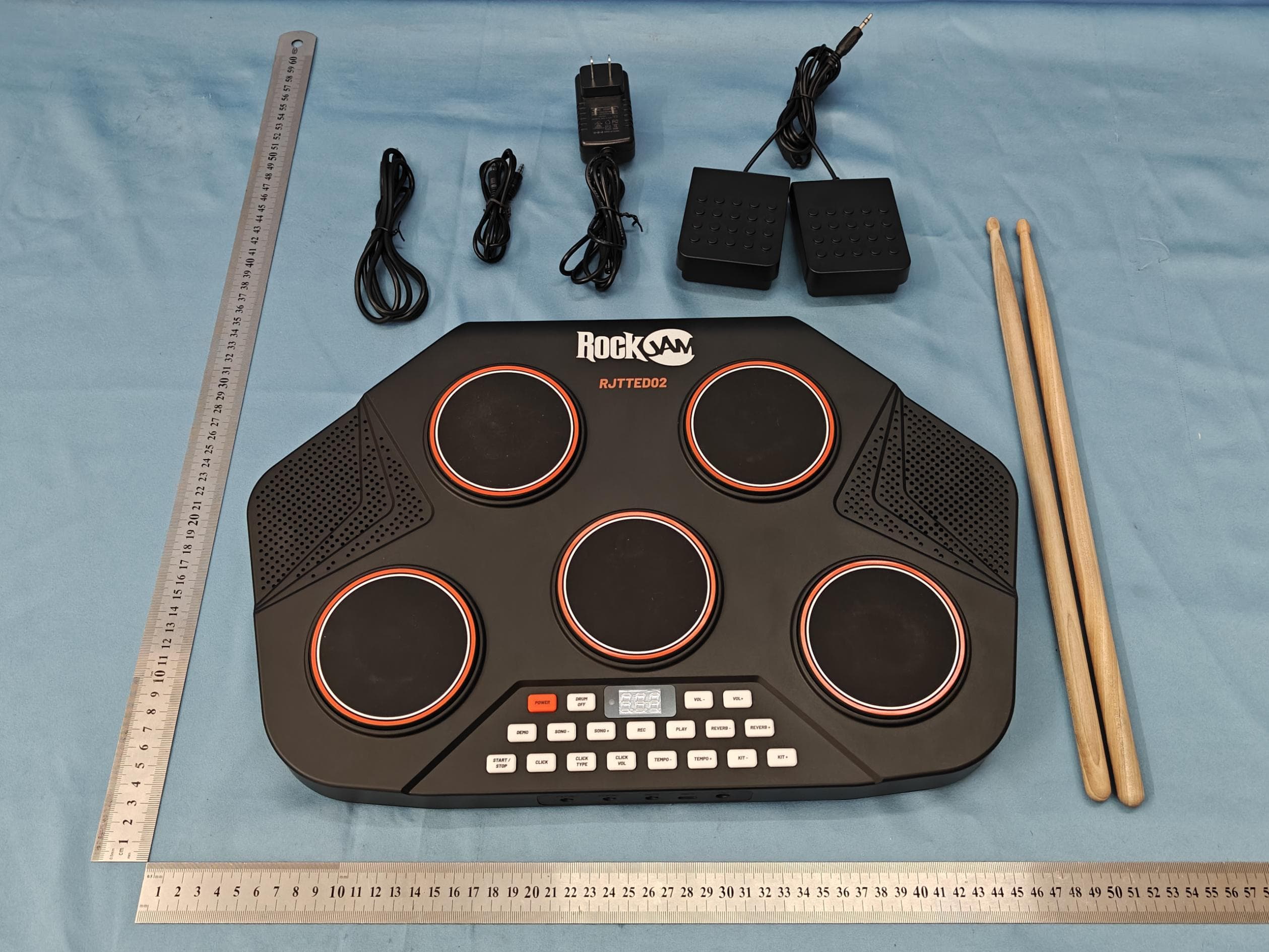 Table Top Electronic Drum - FCC ID 2AI5N-RJTTED02-1 - Joy Sky (Far East) Limited (4)