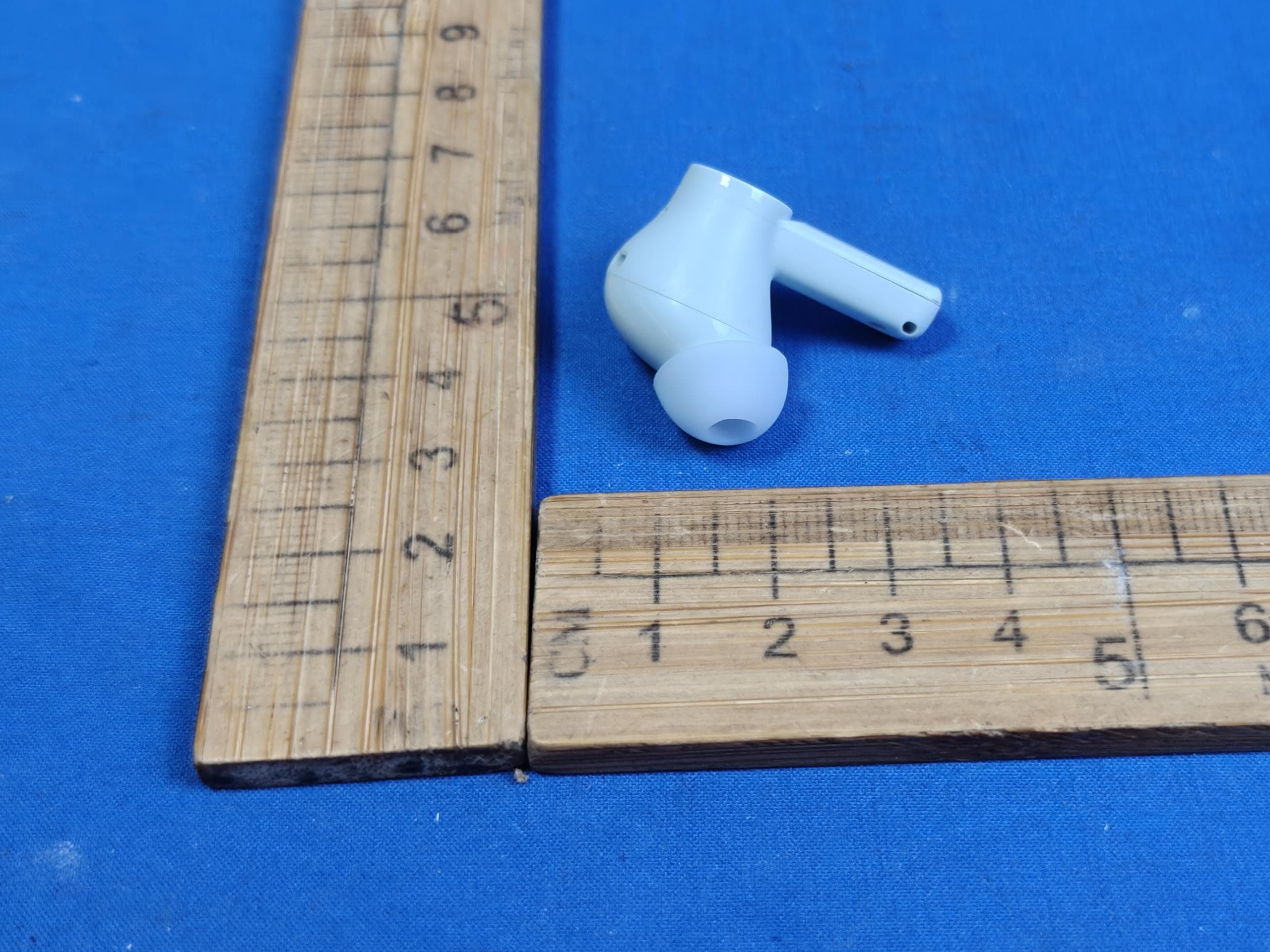 TWS EARBUDS - FCC ID 2AI6I-TW889L - Guangzhou Havit Technology Co.,LTD