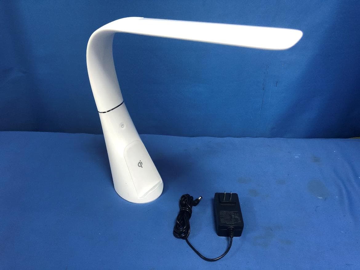 LED table lamp - FCC ID 2AI7B-X9FS - Ottlite Technologies Inc. (5)