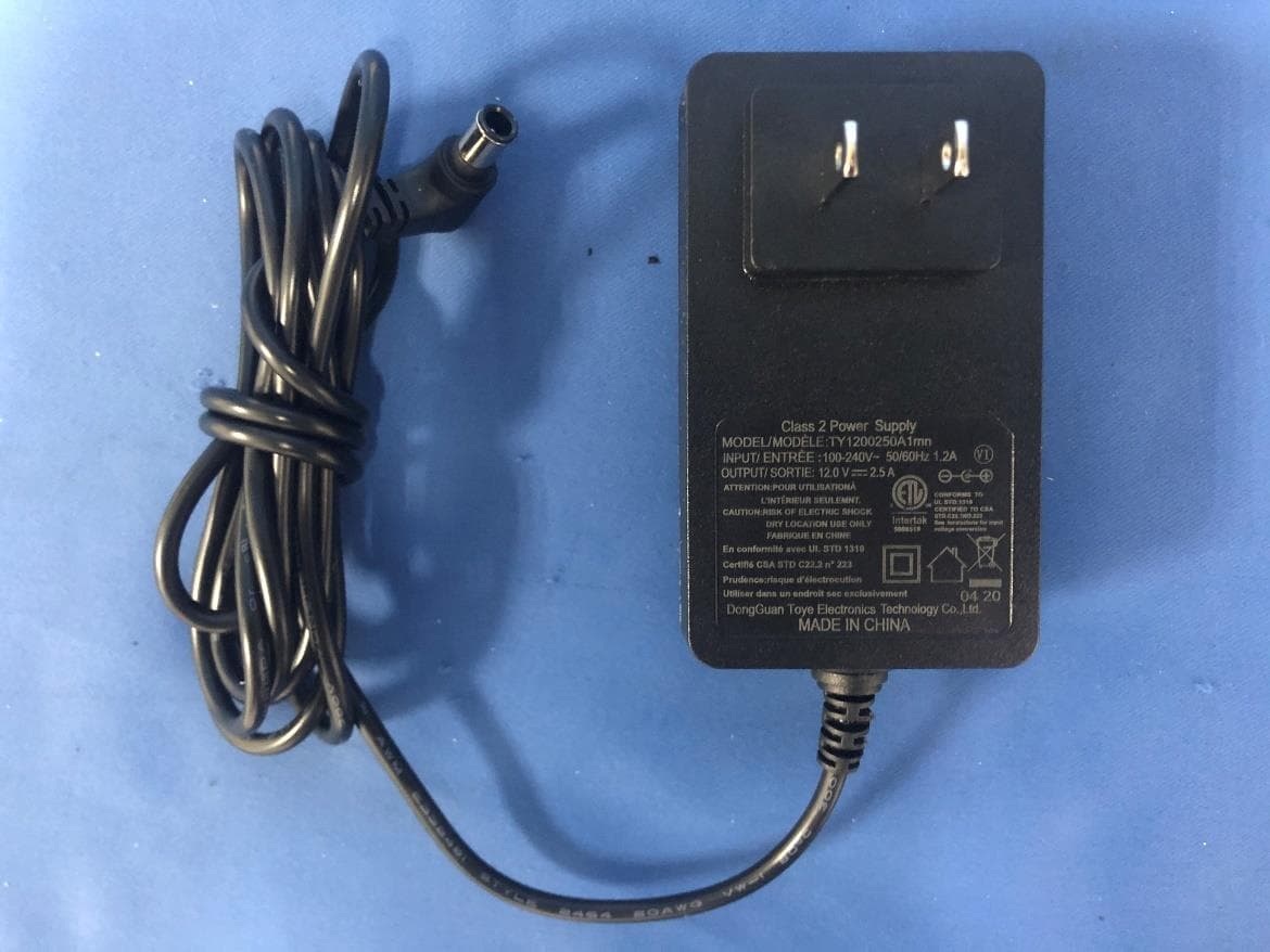 LED table lamp - FCC ID 2AI7B-X9FS - Ottlite Technologies Inc.