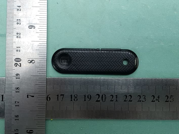 Key Tracker Card - FCC ID 2AI8K-20KEYTKR - Ekster Wallets B. V.