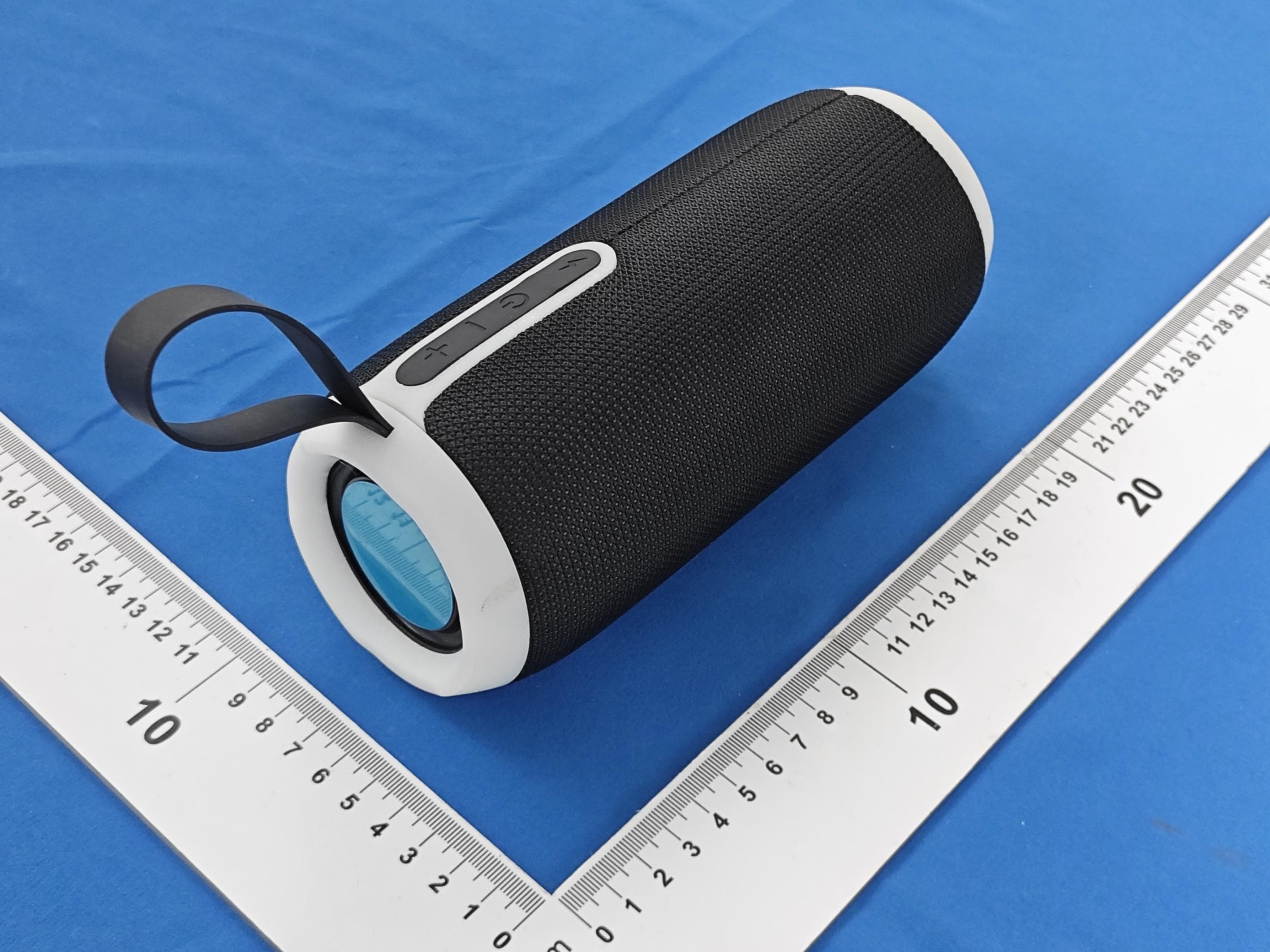 WIRELESS PORTABLE SPEAKER - FCC ID 2AIDL-BT345 - Migear International Group LLC (2)