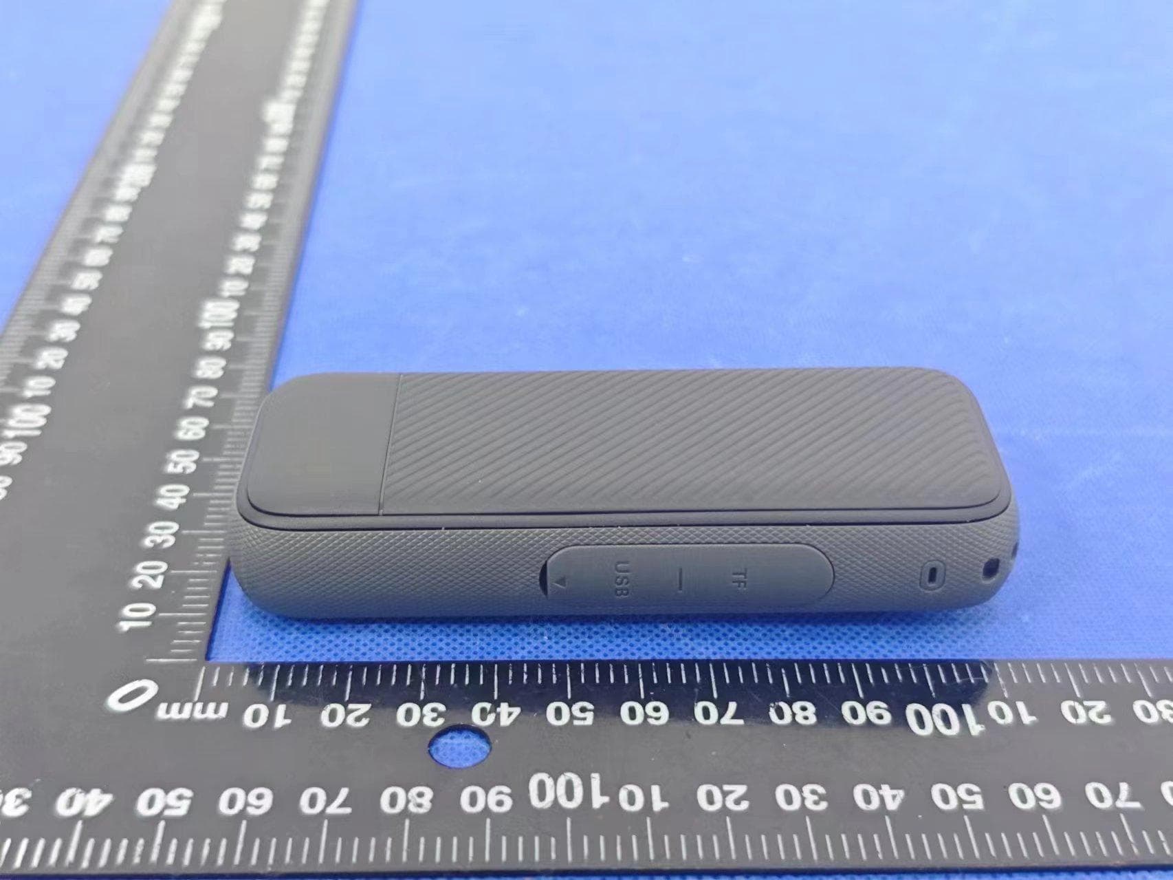 smart screen - FCC ID 2AIGT-GM3 - Shenzhen BAKER Electronics Co.LTD (3)