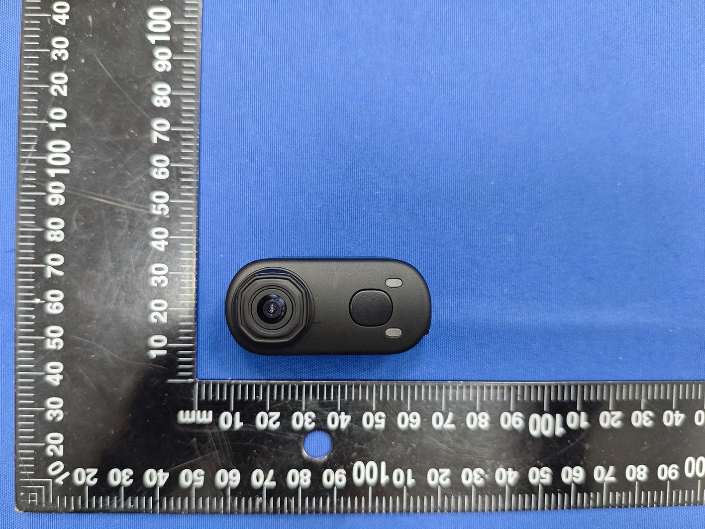 Thumb camera - FCC ID 2AIGT-K29C - Shenzhen BAKER Electronics Co.LTD (2)