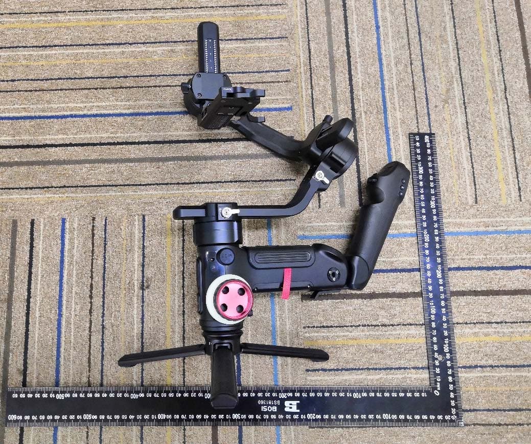CRANE 3S - FCC ID 2AIHFZYCR107 - Guilin Zhishen Information Technology Co.,Ltd. (2)