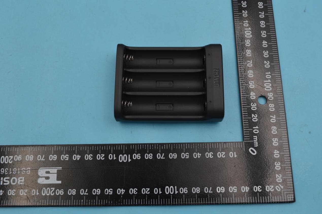 CRANE 2S (Mechanical three-axis stabilizer for Camera with Bluetooth) - FCC ID 2AIHFZYCR113 - Guilin Zhishen Information Technology Co.,Ltd. (4)