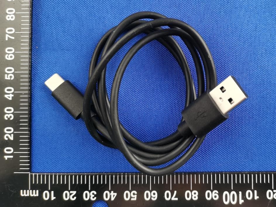 ZHIYUN FIVERAY M20C Fill Light - FCC ID 2AIHFZYPLM103 - Guilin Zhishen Information Technology Co.,Ltd.