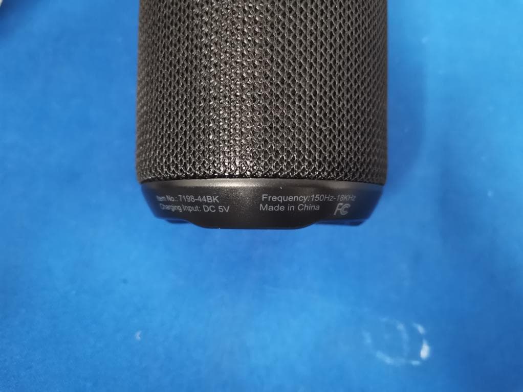 Bluetooth speaker - FCC ID 2AIKE-719844 - E-Power Limited (3)