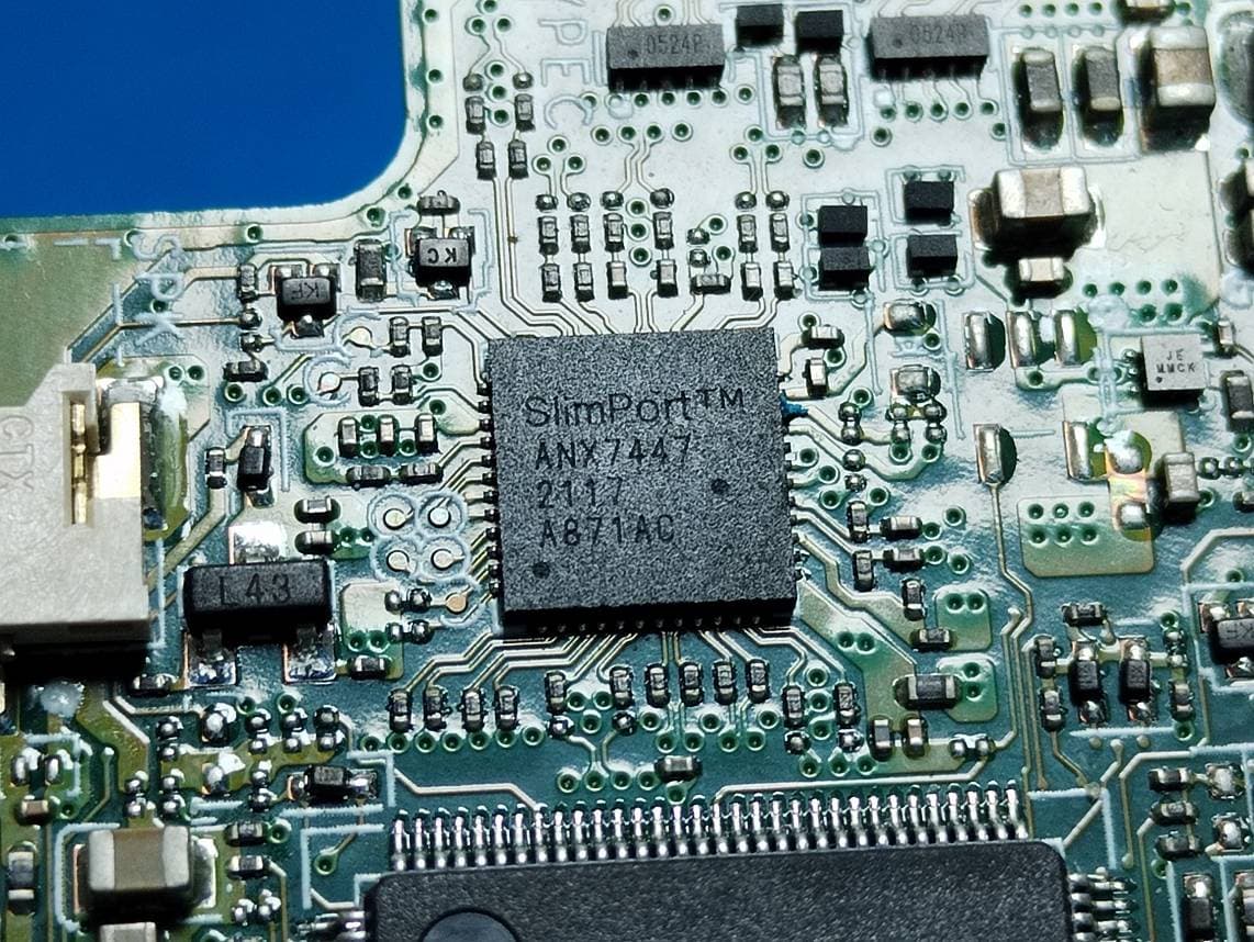 TABLET PC - FCC ID 2AIKX-FWIN232PRON5 - F5CS LTD (2)
