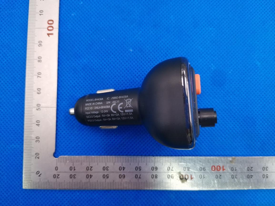 Bluetooth FM Transmitter - FCC ID 2AIL4-BH438A - VTIN TECHNOLOGY Co., Limited (3)